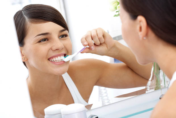 hygiene-dents-huiles-essentielles